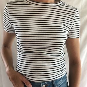 H&M | black & white striped ribbed tee- size XS